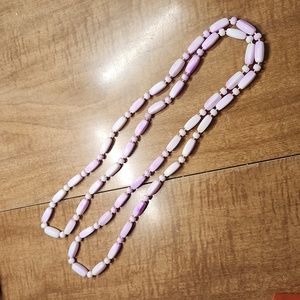 Vintage lavender and white lucite beaded necklace